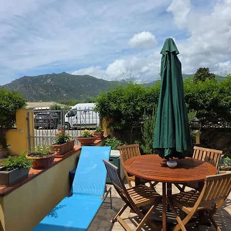 Monolocale Simius בית נופש *